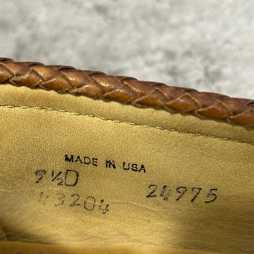 Allen Edmonds please see